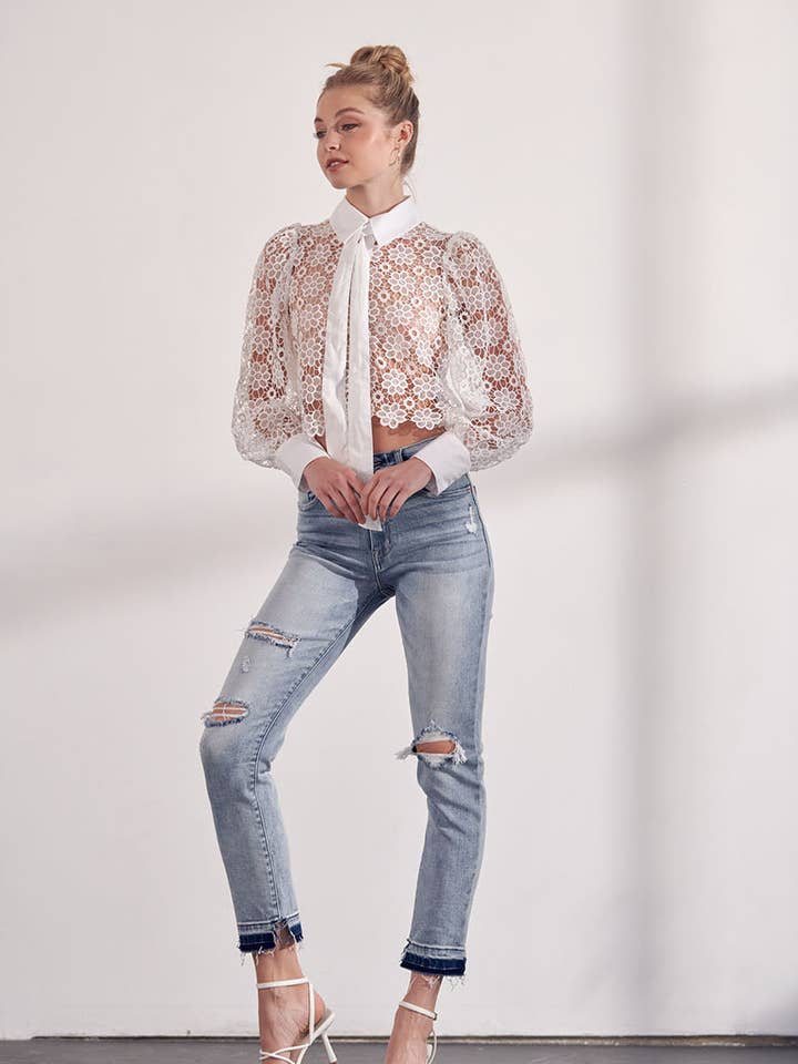 ARTEMIS VINTAGE - Wholesale Jeans - Women's - HIGH RISE STRETCH ANKLE STRAIGHT WITH DISTRESSED JEANS