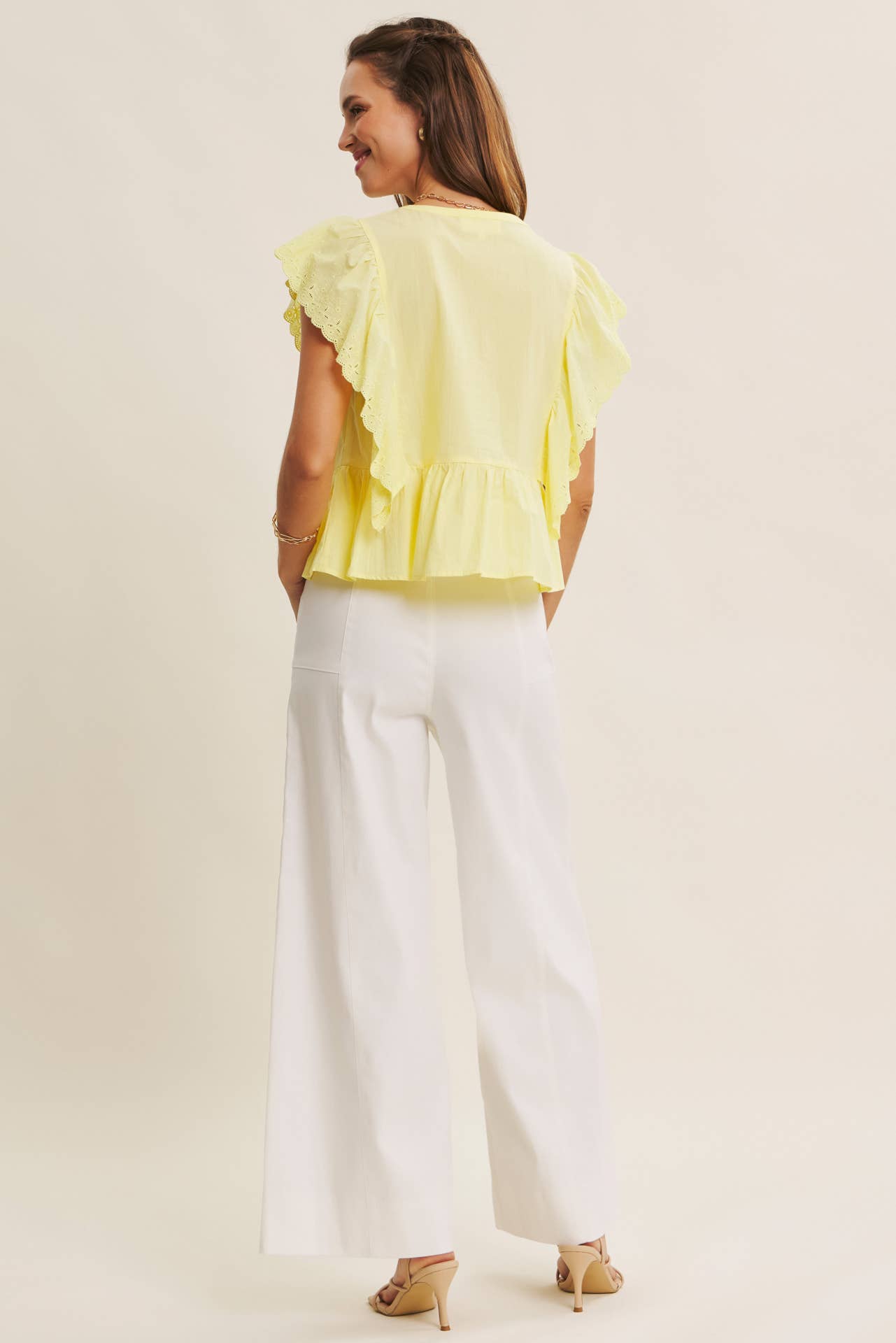 in february – Calças - Mulher por atacado – CALÇAS ESSENCIAIS DO DIA A DIA ELÁSTICAS DE PERNA LARGA E COMPRIMENTO ATÉ AO TORNOZELO44