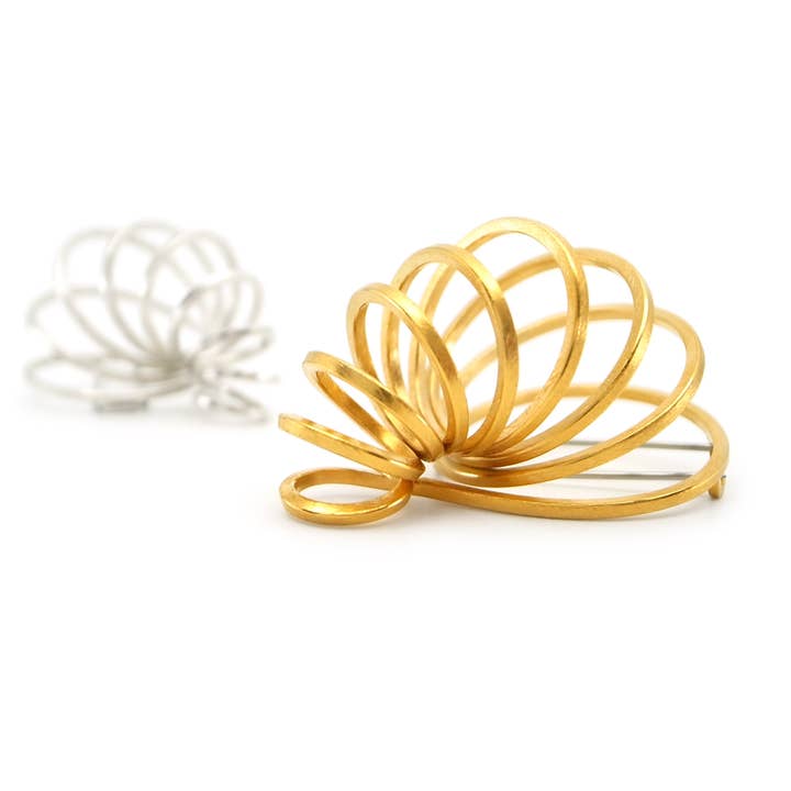 Twister Brooch in sterling silver or gold plated for wholesale by DeeLyn :: Design
