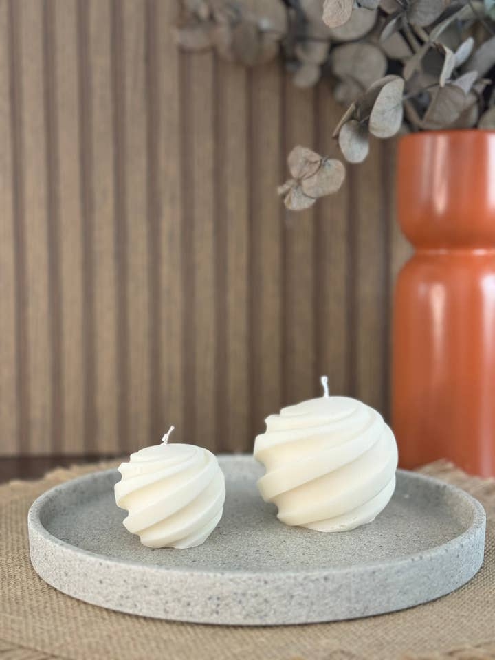 Orb Swirl Candle - Large for wholesale by Lulu Harris Candles