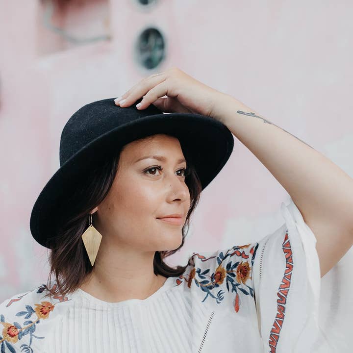 Diamond for wholesale by Hana Moriah