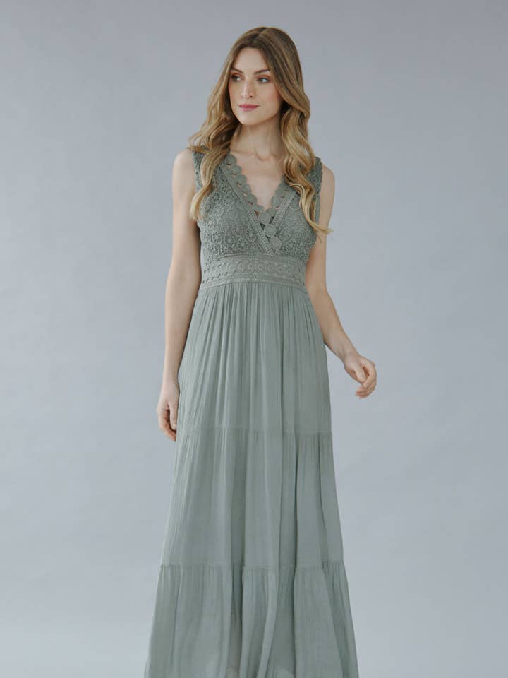 Harper-Spitzenkleid für den Großhandel von Gretty Zueger