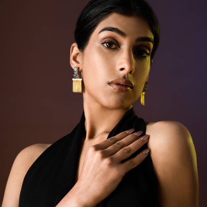 DIORA - Wholesale Dangle Earrings - Labradorite gemstone dangle earrings | Artisanal jewelry6