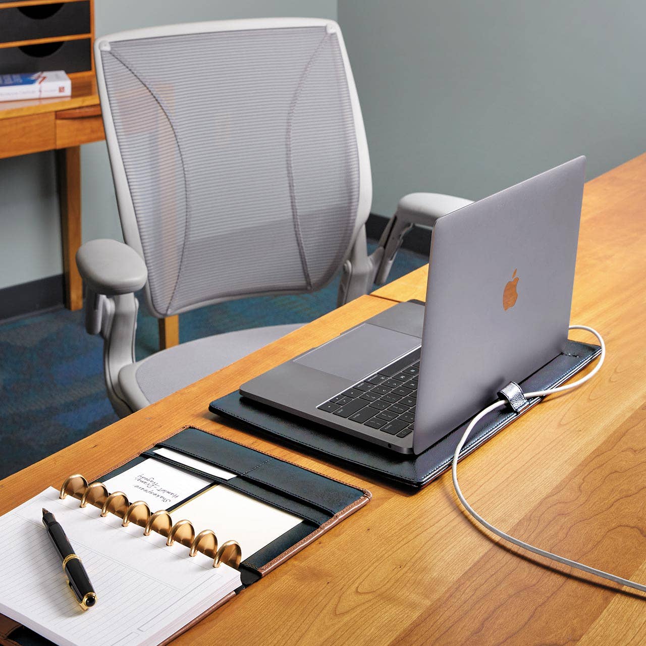 Levenger - Wholesale Notepad - Leather Freeleaf Pad Backer9