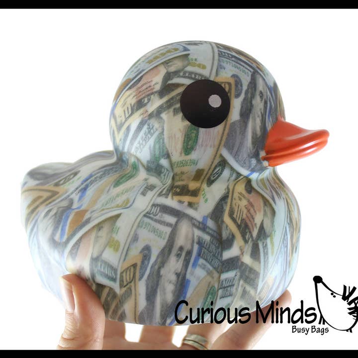1 Jumbo Geld Cash Patroon Rubber Eendjes - Rubber Eendjes - C en andere Large rubber ducks wholesale inkopen. Gratis retourzendingen en een 60-dagen netto betalingstermijn op Faire.com trends op Faire.