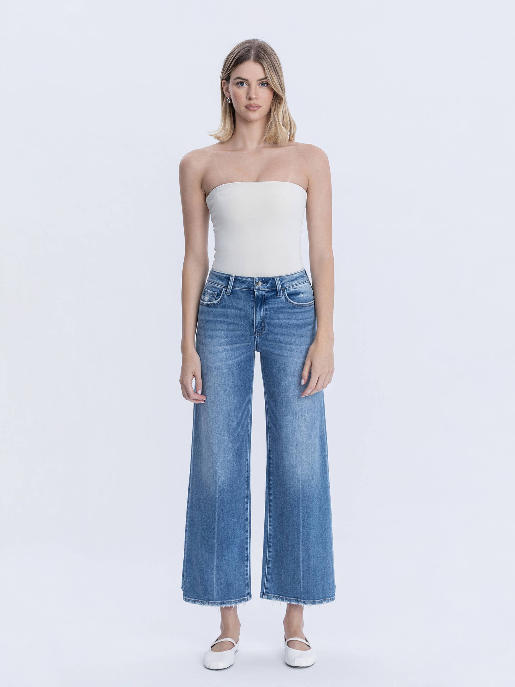 VARG N KRAN HÖG MIDJA SIDOPANEL STEG FÅLL VID ANKELJEANS F6005 för wholesale på Faire3