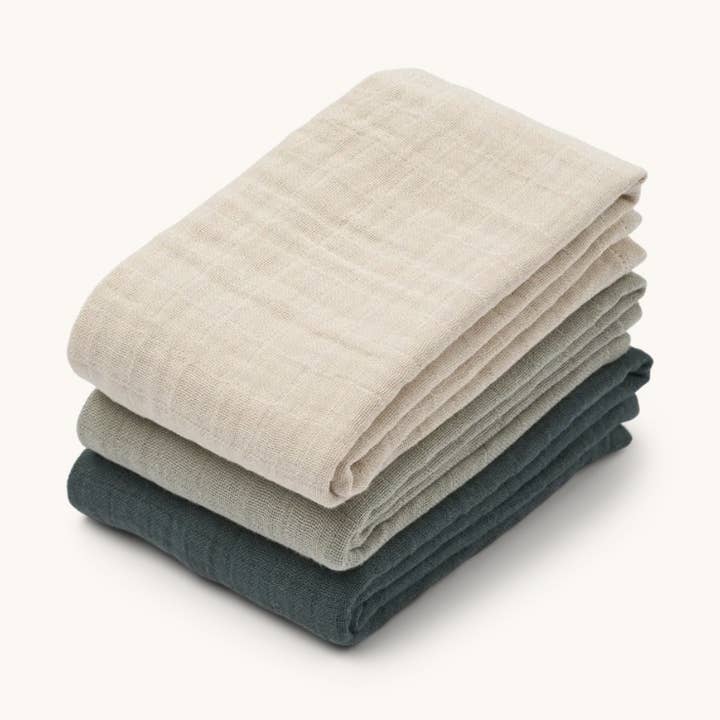 Lewis Muslin Cloth 2-Piece Set "Dove Blue Mix" for wholesale by Bazaar Noir UG