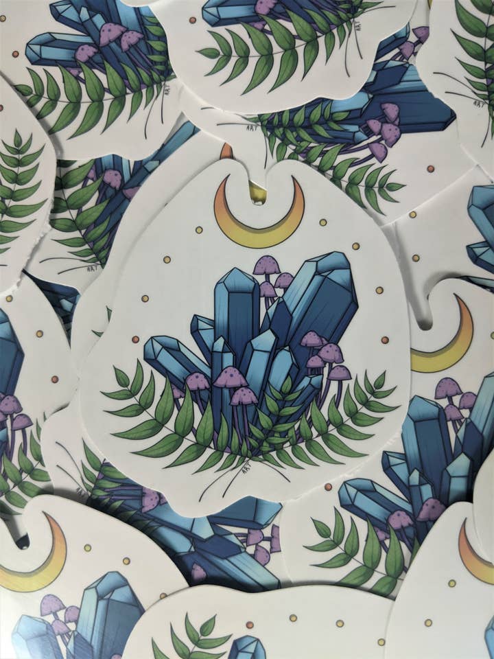 Autocollant en vinyle Crystal Moon | Imperméable pour la vente par Arcanist Artist