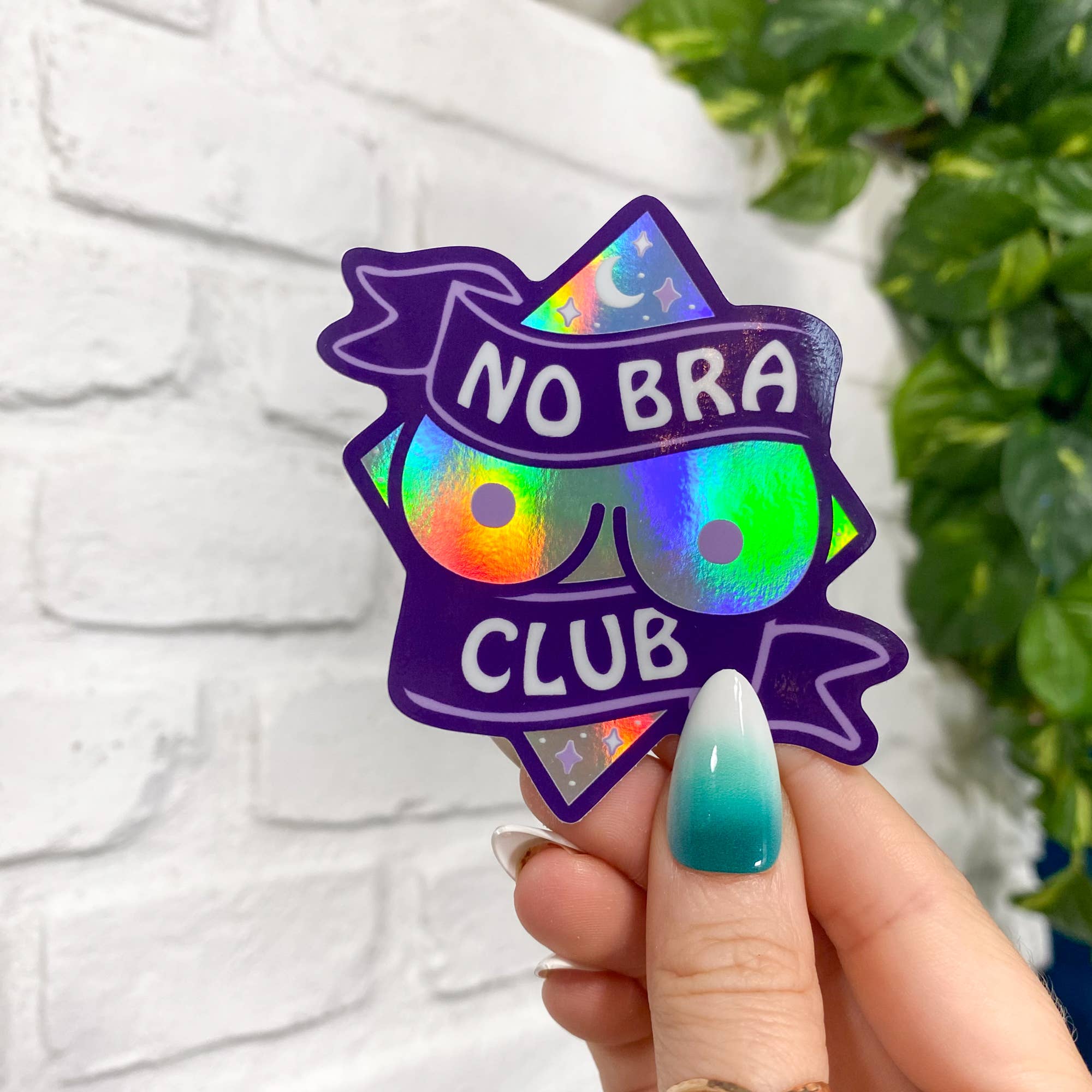 Chelzart - Vendita all'ingrosso Adesivo - Adesivo Club Senza Reggiseno | Accessori per l'Empowerment Femminile