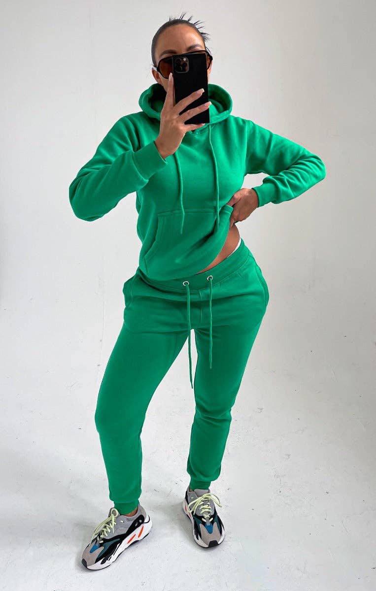 Femme Luxe – wholesale Tracksuit – Women′s – Green Hoodie & Joggers Tracksuit Set - Bellamy5