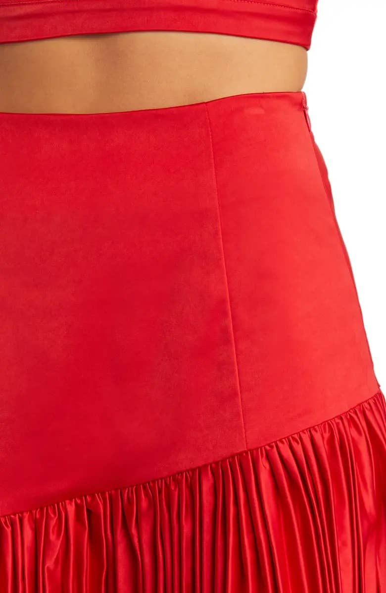 Rouge Jupe plissée asymétrique Tomas en vente sur Faire3