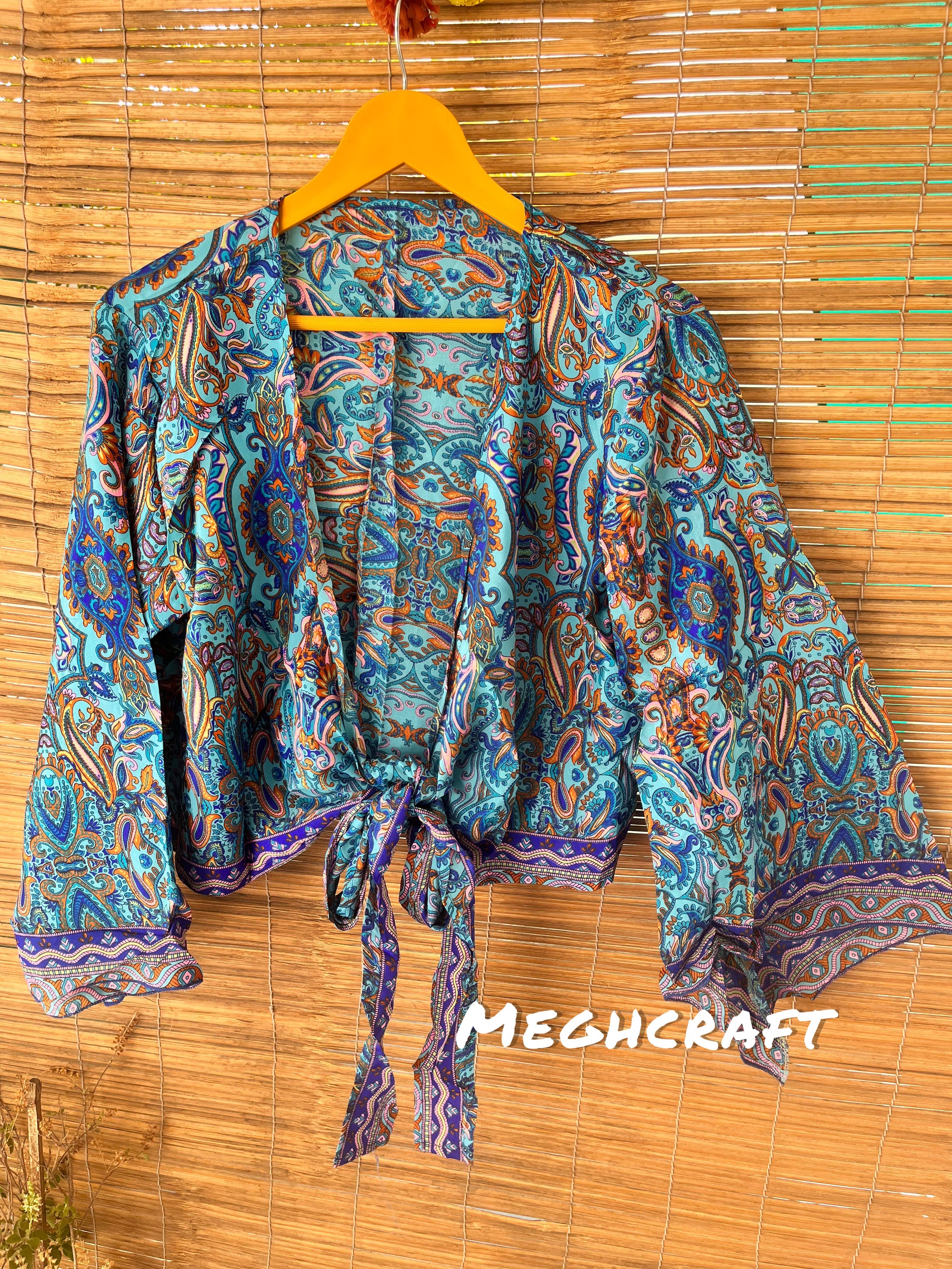 Meghcraft – Engroshandel Bluse - Dame – Silketop med klokkeærmer og bindebånd23