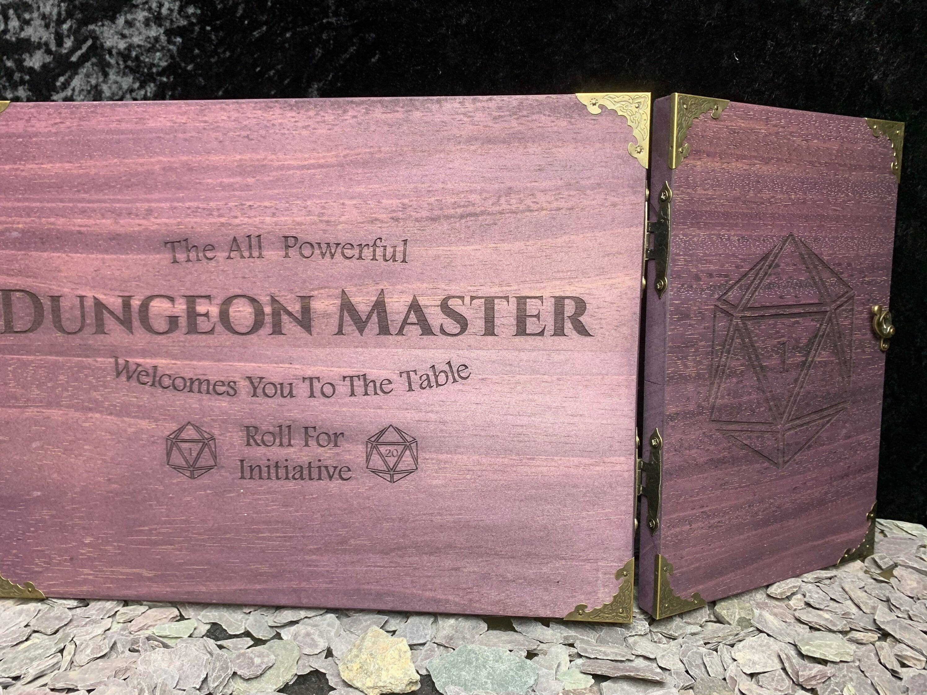 Fandomonium - Wholesale Bordspel - Houten „" All Powerful Dungeon Master "” -scherm”12
