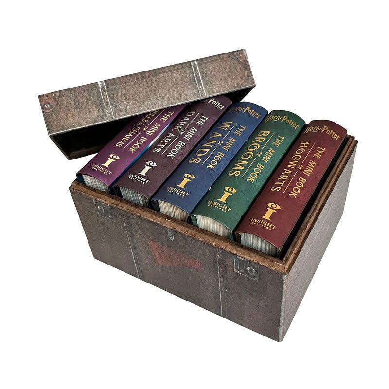 Insight Editions - #1 Pop Culture Publisher - Wholesale Display Book - Harry Potter: Mini Book Trunk (Exclusive Format!)(NEW!)1