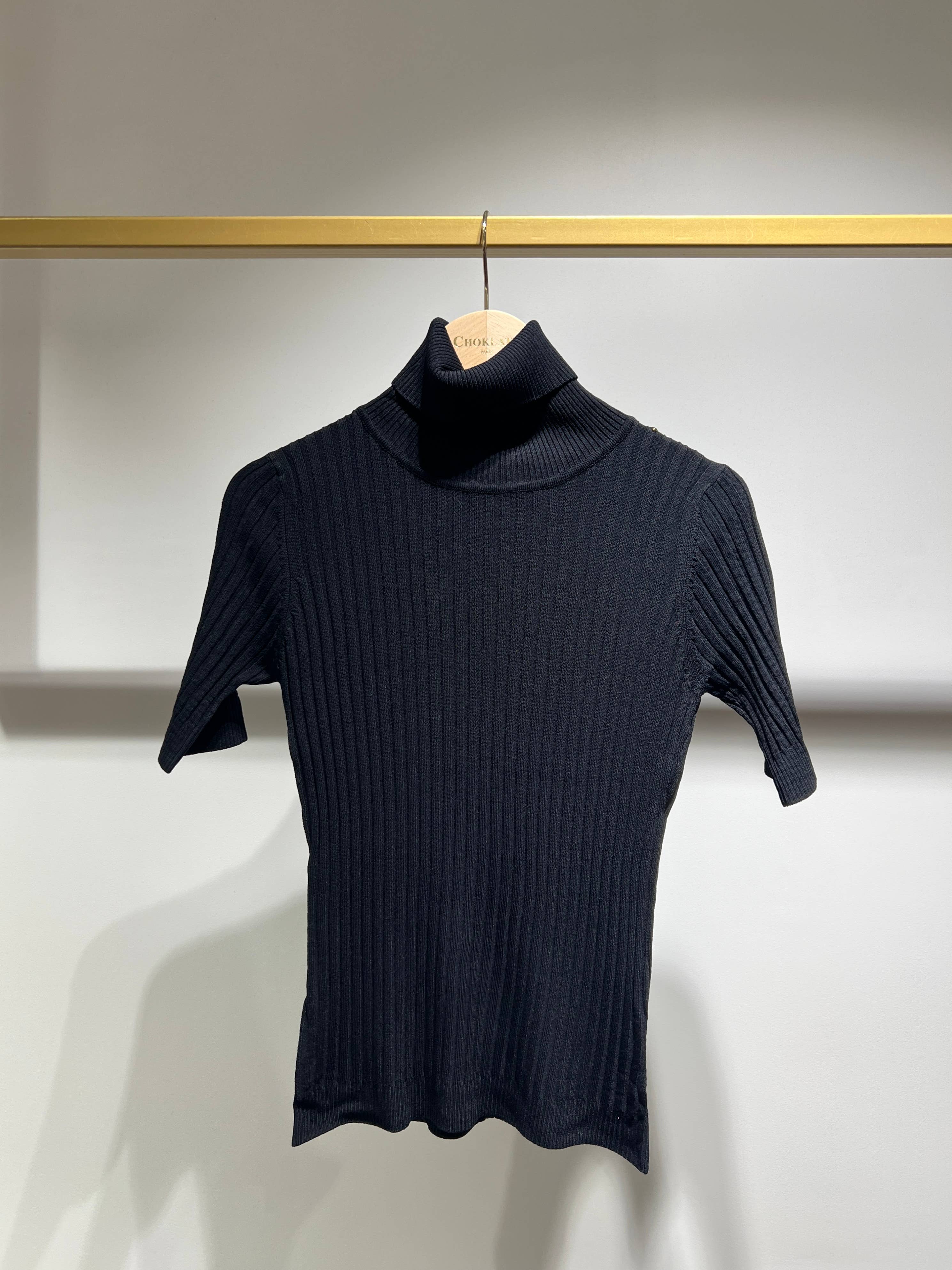 CHOKLATE PARIS – wholesale Stickad topp - Dam – Kortärmad polotröja i ribbstickning - 051212