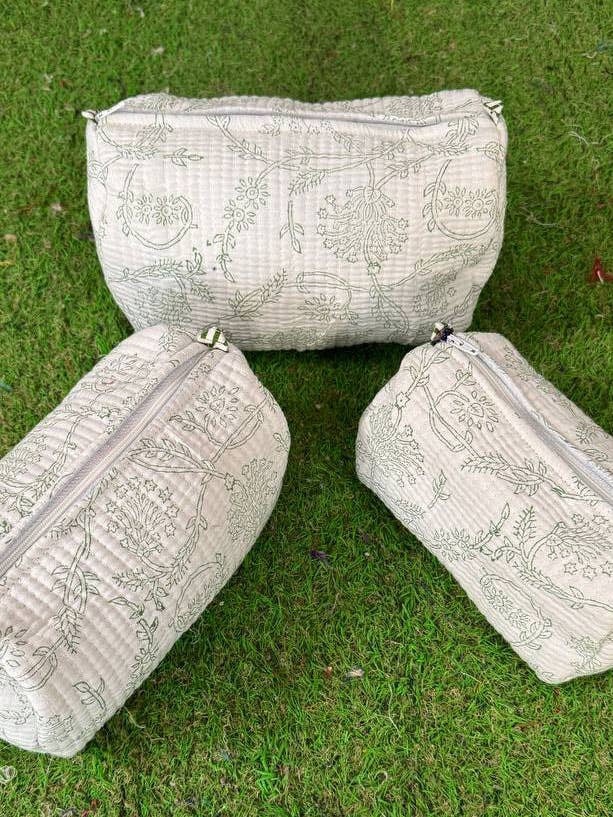 Quilted Cotton Makeup Bag Printed Cosmetic Bag Toiletry Bags for wholesale by bhavnas boutique