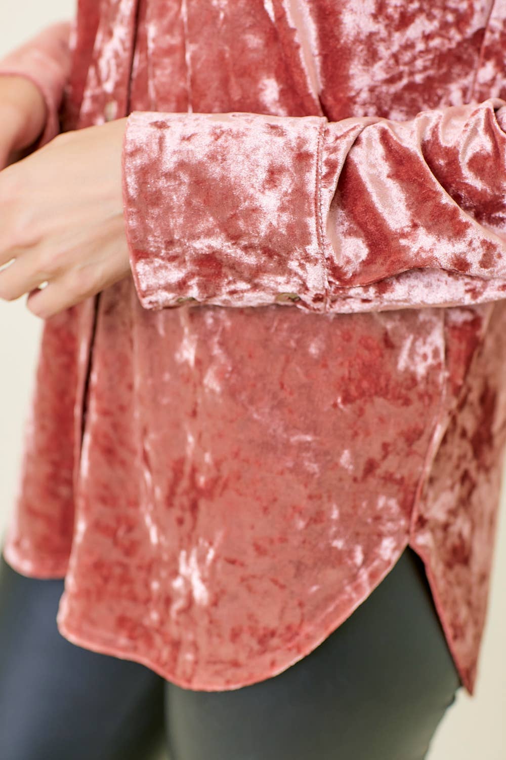 Mystree - Vente Chemise à col boutonné – femme - Chemise boutonnée en velours 6032334