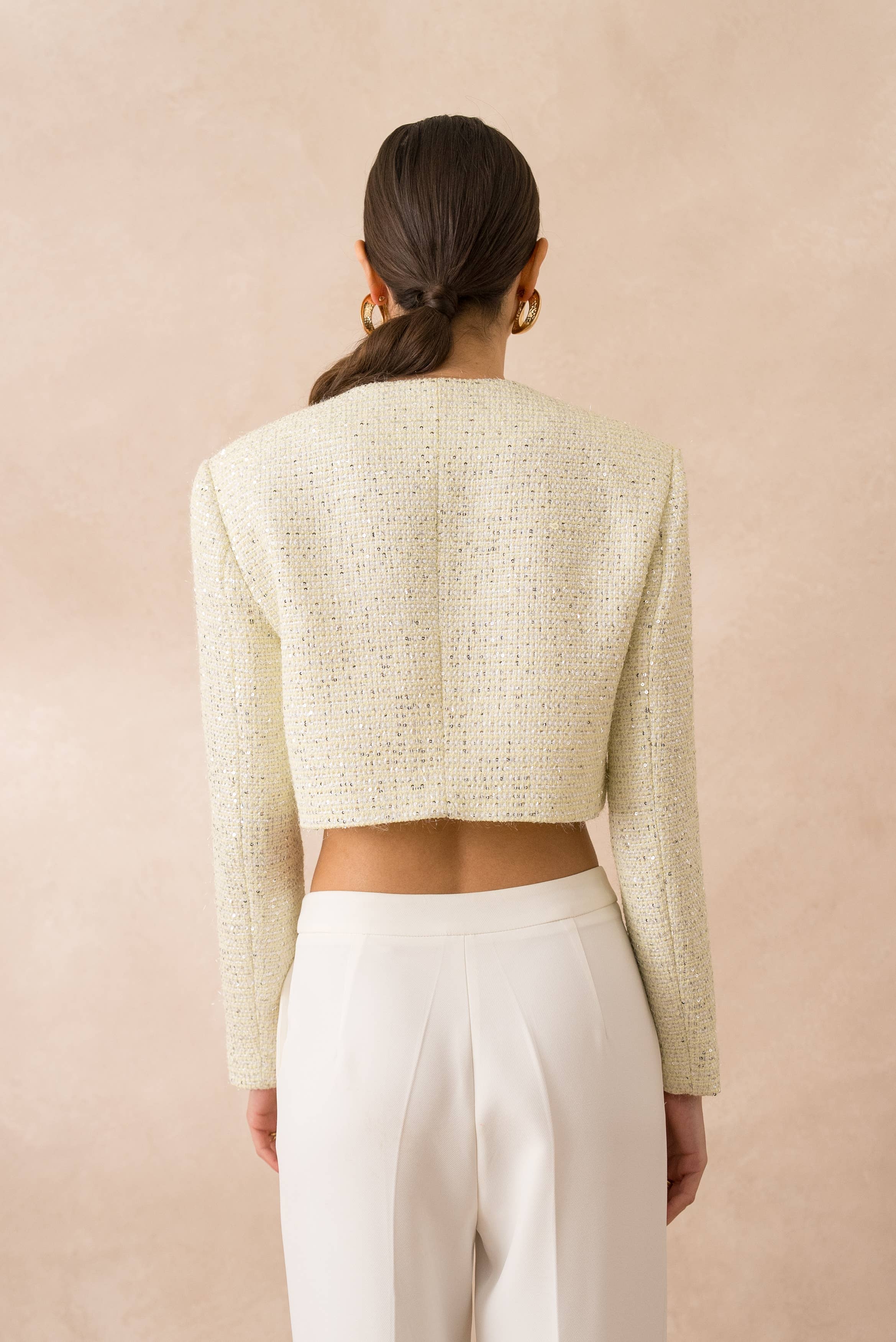 Attentif Paris – Großhandel Jacke – Damen – Kurze Tweedjacke mit Pailletten ohne Kragen24