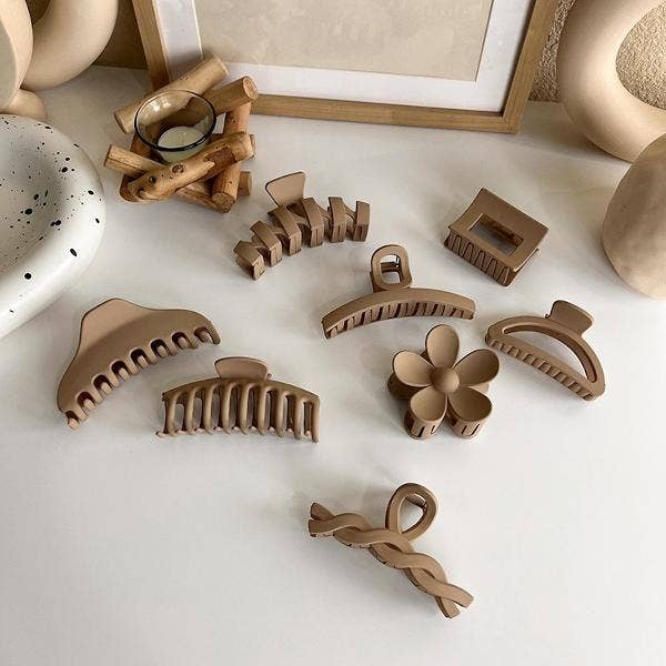 LanLivia - Wholesale Hair Clip - Women's - Milky Coffee Color Tone Claw Hair Clips7