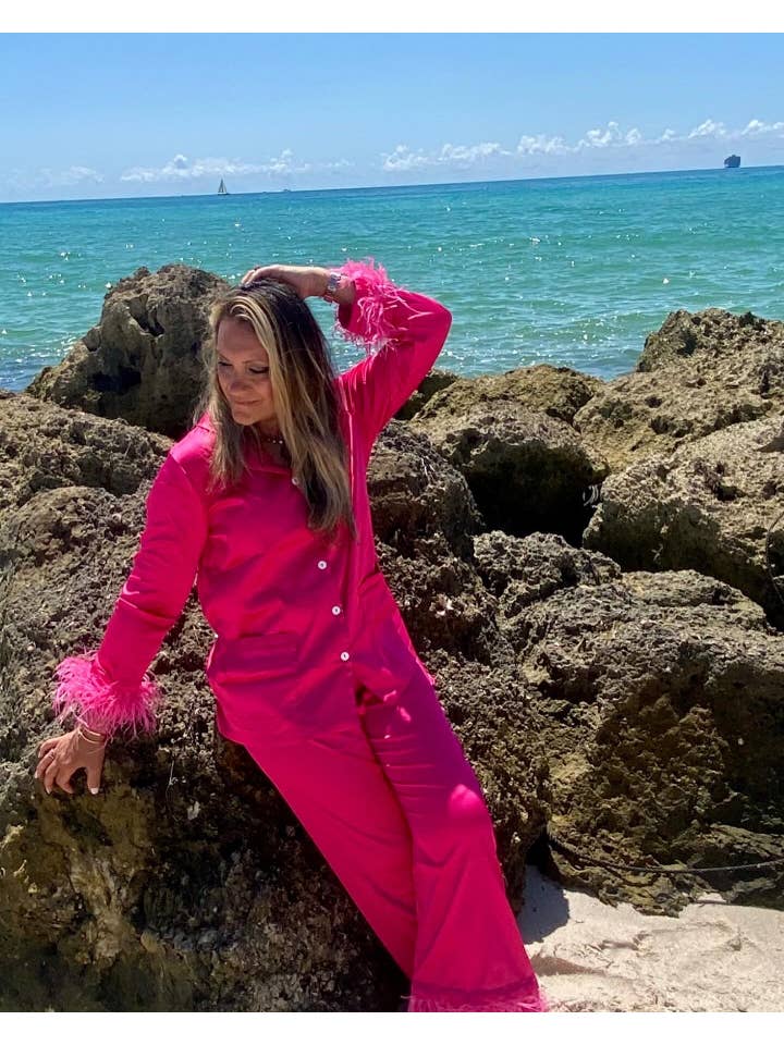 Plume AF Design - Vente Haut et bas de pyjama – femme - Pyjama extensible en satin avec garniture en plumes d'autruche amovible22