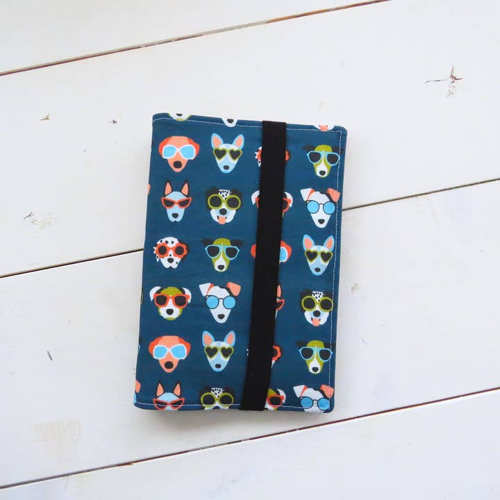 PaperFromHeaven - Wholesale Crayons – Child & baby - Crayon Notebook for Kids – Cute Dog Fabric & Drawing Pad1