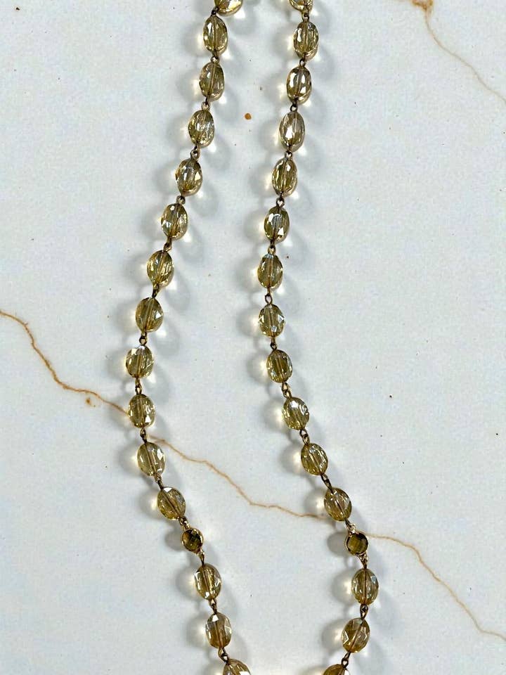 Collar Ovalado de Champán de 20" para venta al por mayor de Ava Capri