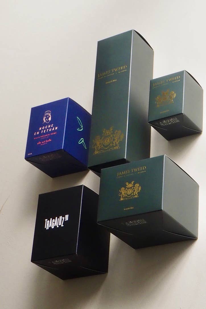 ELEVEN PEOPLE - Vendita all'ingrosso Spray per tessuti e ambienti - White Label Home Spray 100 ml1