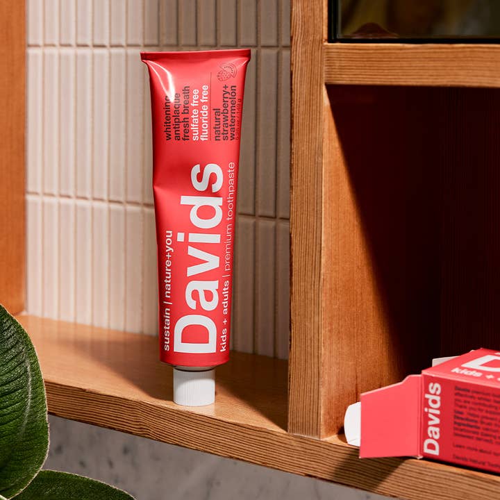 Davids Natural Toothpaste - Wholesale Toothpaste - Davids kids+adults premium toothpaste/strawberry watermelon