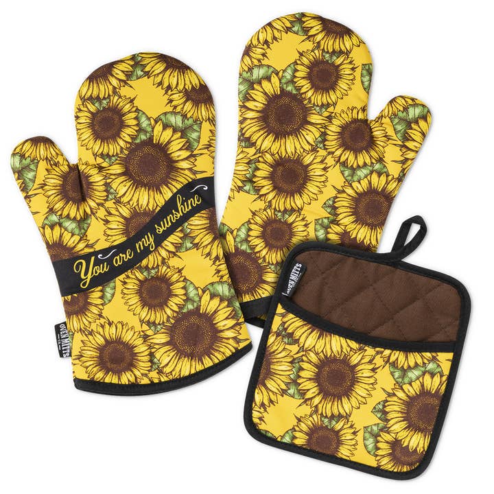Zapps Clothing - Wholesale Oven Mitt/Pot Holder - Sunflower You Are My Sunshine Oven Mitts And Potholder Set