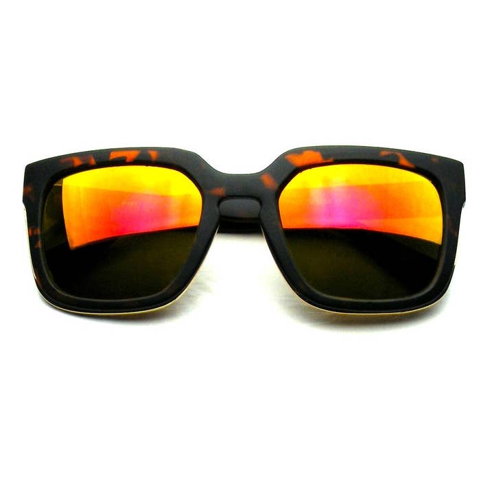 Emblem Eyewear - Wholesale Sunglasses - Unisex - Horned Rim Block Hipster Flash Mirror Thick Keyhole