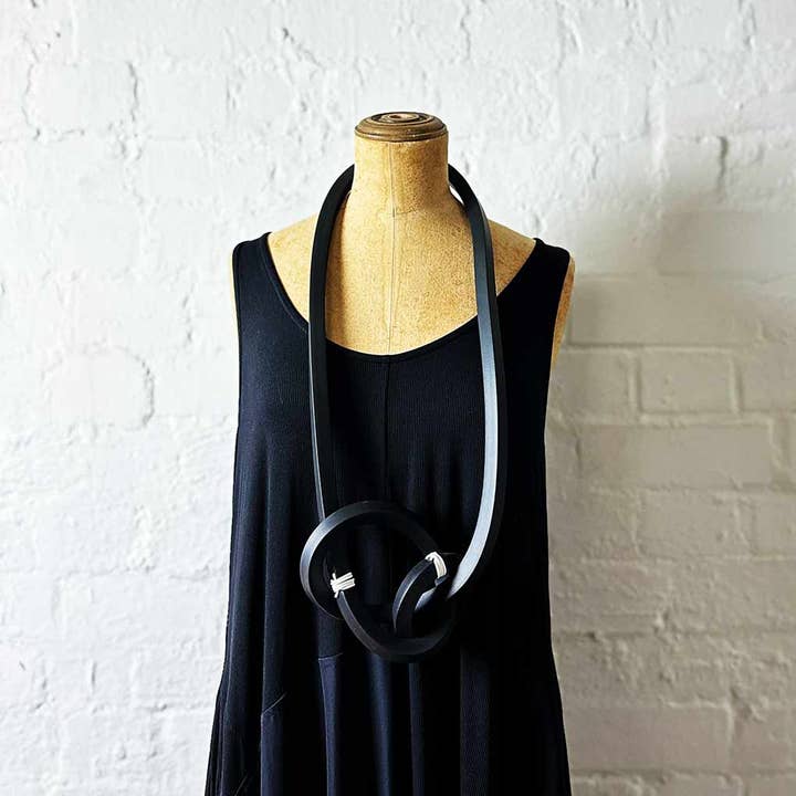 Frank Ideas - Wholesale Bib Necklace - Dramatic bold rubber statement Necklace, LONG KNOT6