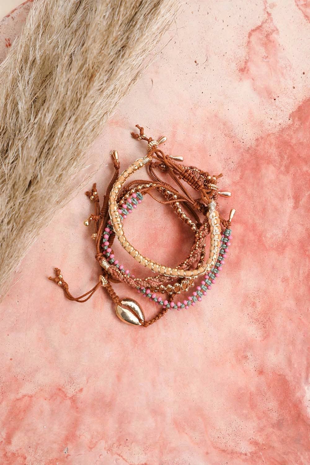 Leto Accessories - Vente Parures de bijoux - Bracelets ethniques en perles et cordons tissés à superposer 🌺2