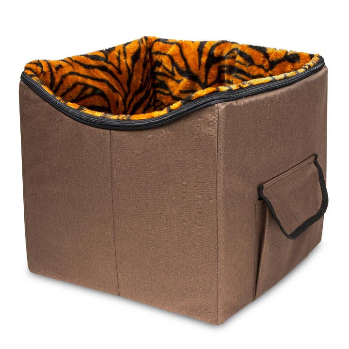 Pet Car Seat, Dog Booster Safety Seat With Adjustable Straps for wholesale by Arf Pets