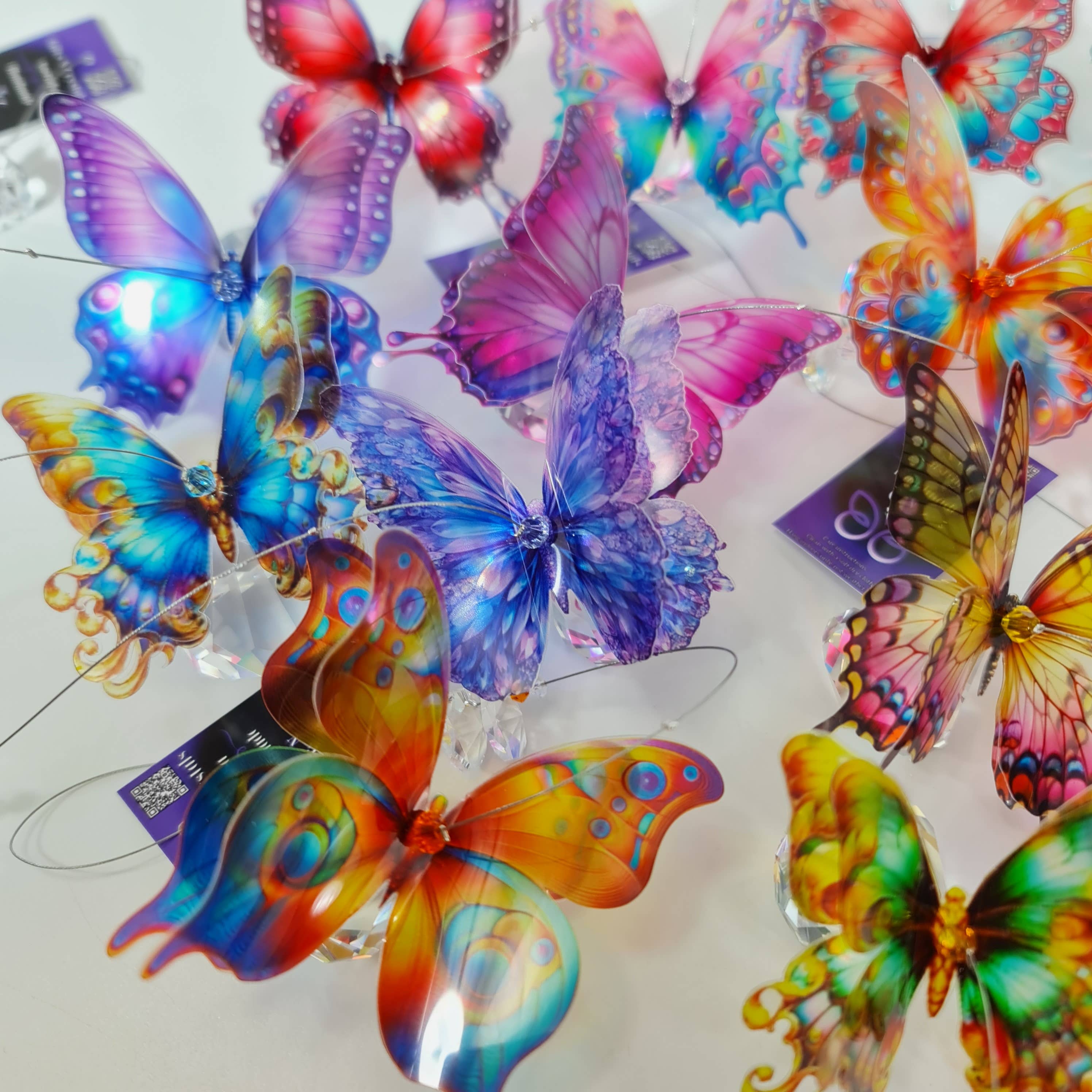 Gifts N Crystals - Wholesale Suncatcher - Butterfly Suncatchers mixed pack of 5- small size13