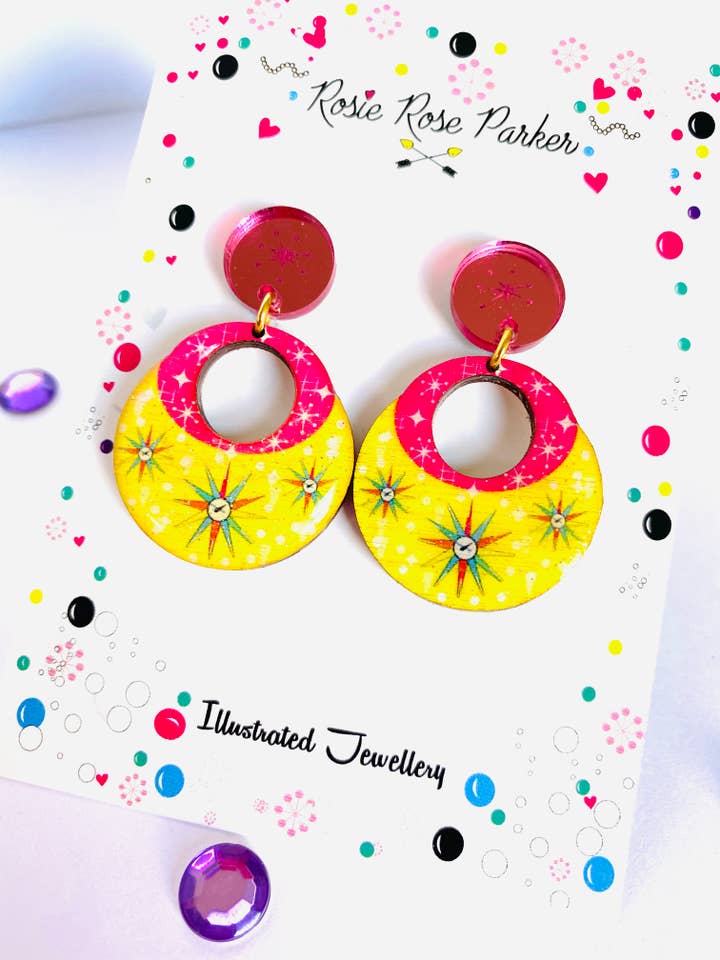 Gele opvallende oorbellen van acryl van acryl in vintage stijl voor wholesale door Rosie Rose Parker