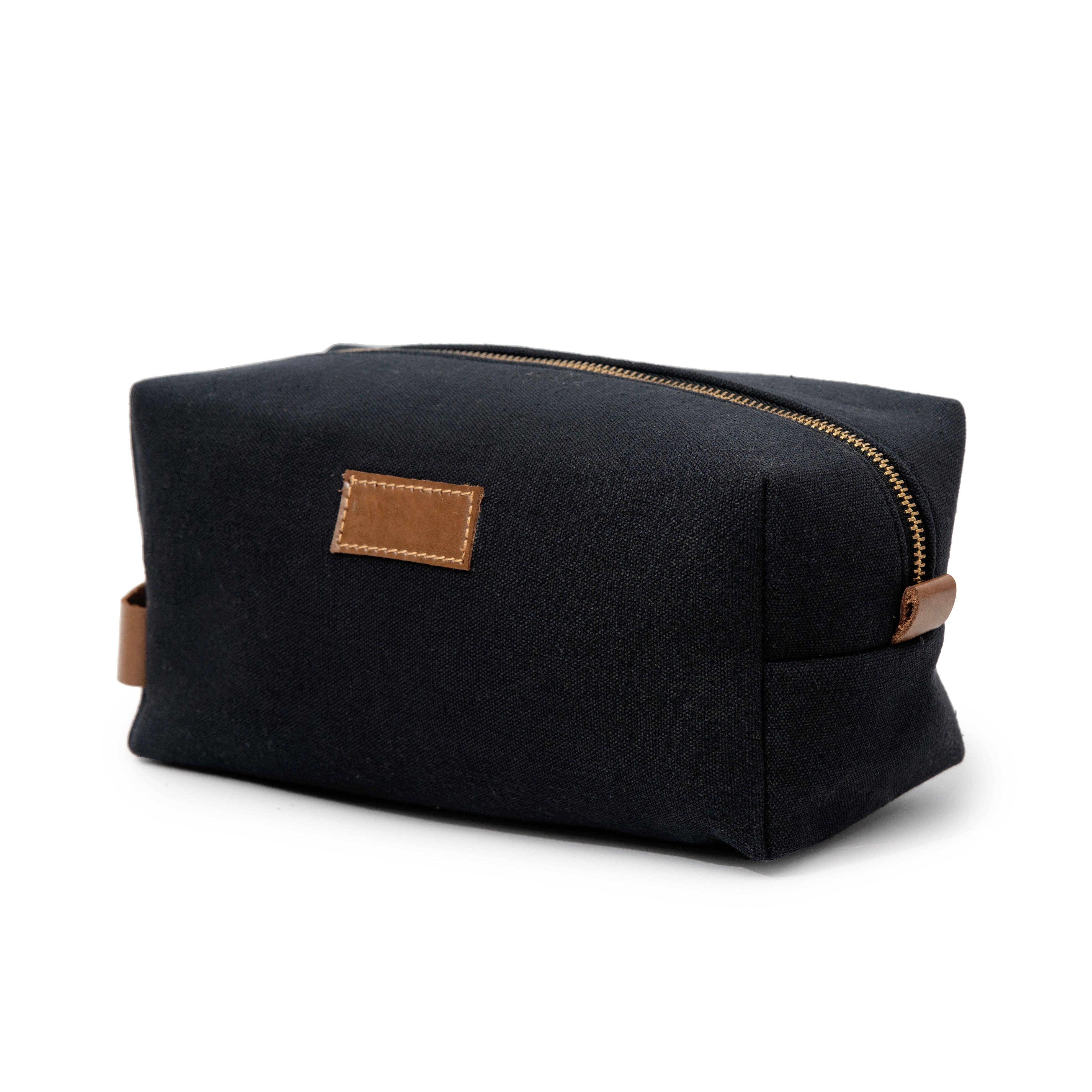 House of cotton – wholesale Toiletry bag – Unisex – Canvas Travel Pouch – Durable Cotton Bag for Toiletries & Grooming - Black2