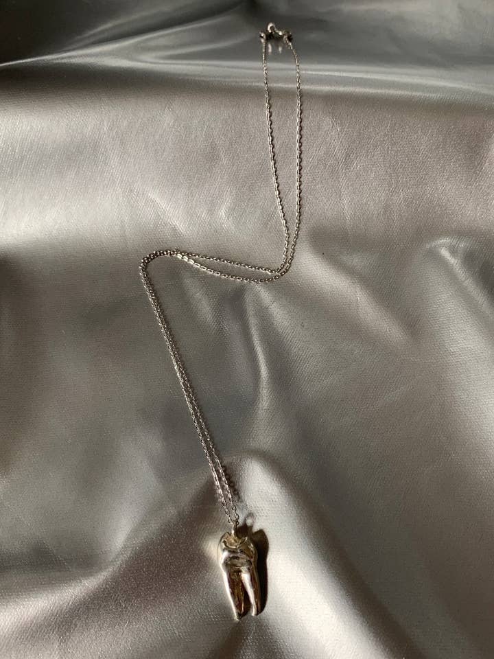 FREAK Delicate Silberzahnhalsband für den Großhandel von Lord Violet