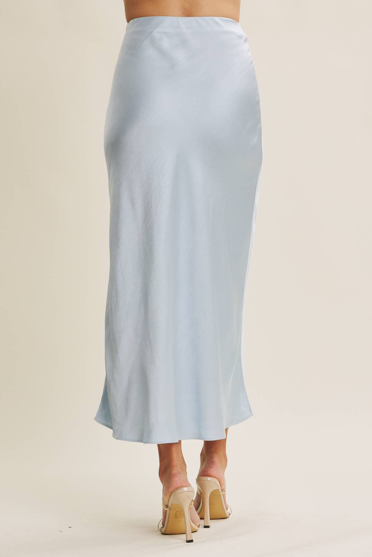 in february - Wholesale Skirt - Women's - HIGH QUALITY THICK SILKY SATIN BIAS CUT MAXI SKIRT39