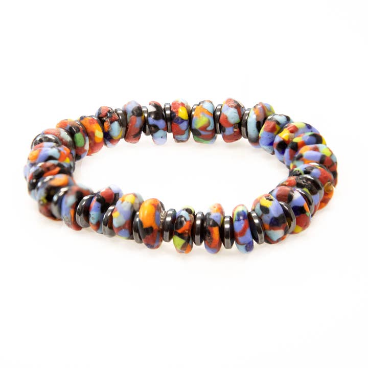 Pulsera de perlas de vidrio pintadas a mano «Colorfull Grafitti" (Ghana, África) Estos fantásticos estilos fueron creados individualmente y hechos a mano en ny.Se adapta a muñecas de 8 a 8,5 para venta al por mayor de Jean Claude / Dell Arte