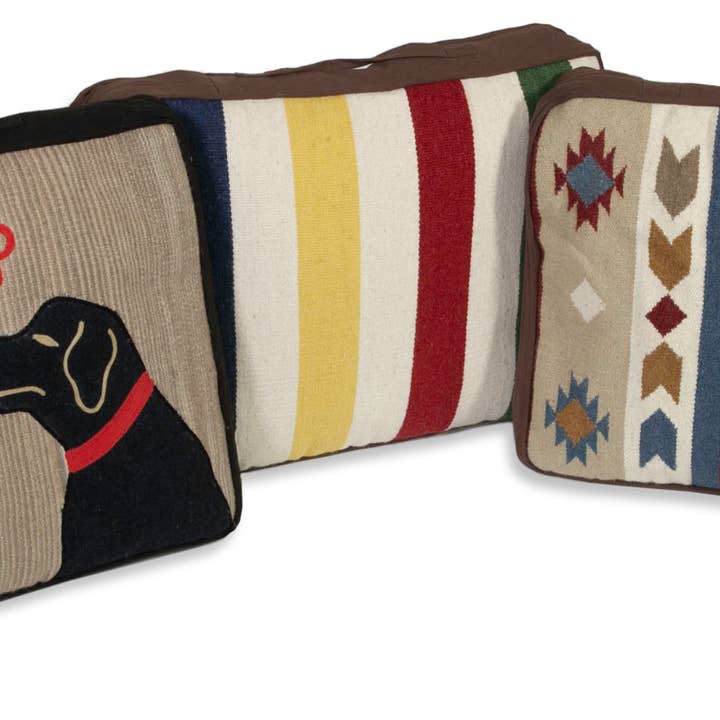 Chandler 4 Corners - Wholesale Pet Bed - Dog - Flatweave Wool Dog Bed8