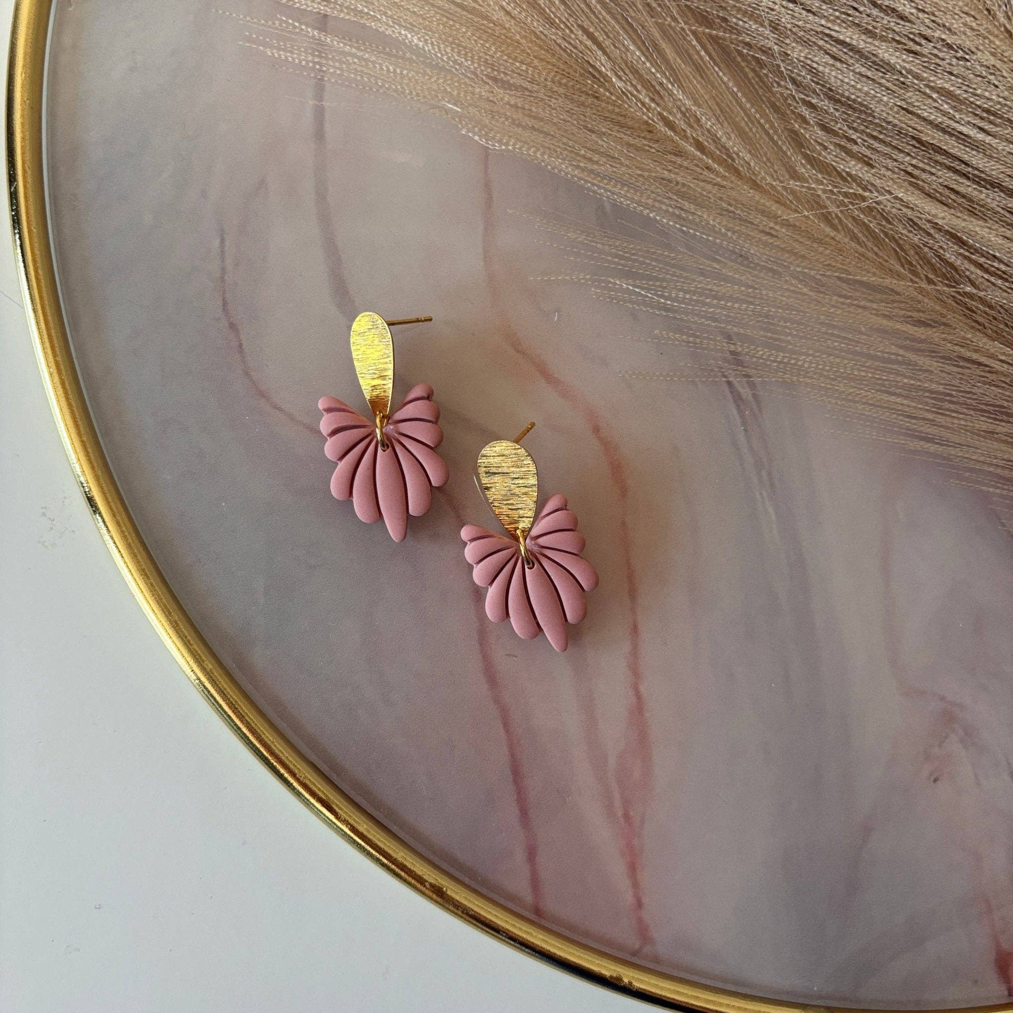 DUESTELLE ITALIA - Wholesale Dangle Earrings - Iris Velvet - Art Deco Earrings in 18k Gold-Plated Brass1