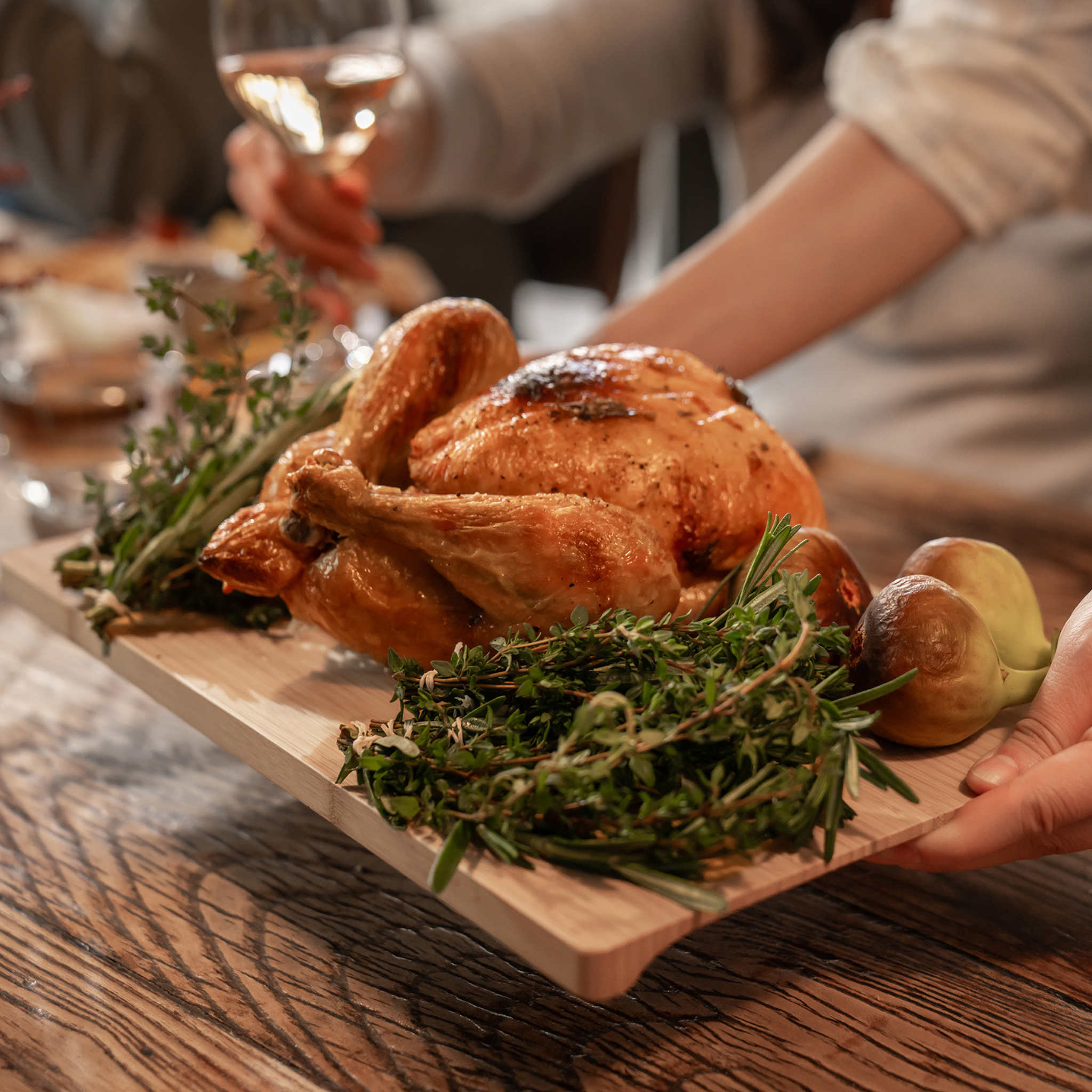 bambu® - Wholesale Cutting Board - Undercut Bamboo Cutting and Serving Board8