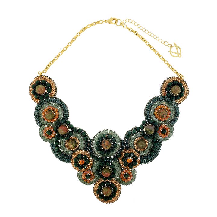 Unakita Mix Elara Maxi Håndlavet Hæklet Halskæde for engroshandel hos Lavish By Tricia Milaneze