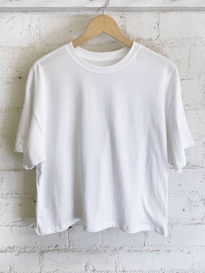 LA QUNITA CALIFORNIA GRAPHIC LONG CROP TOP for wholesale by Rustee Clothing