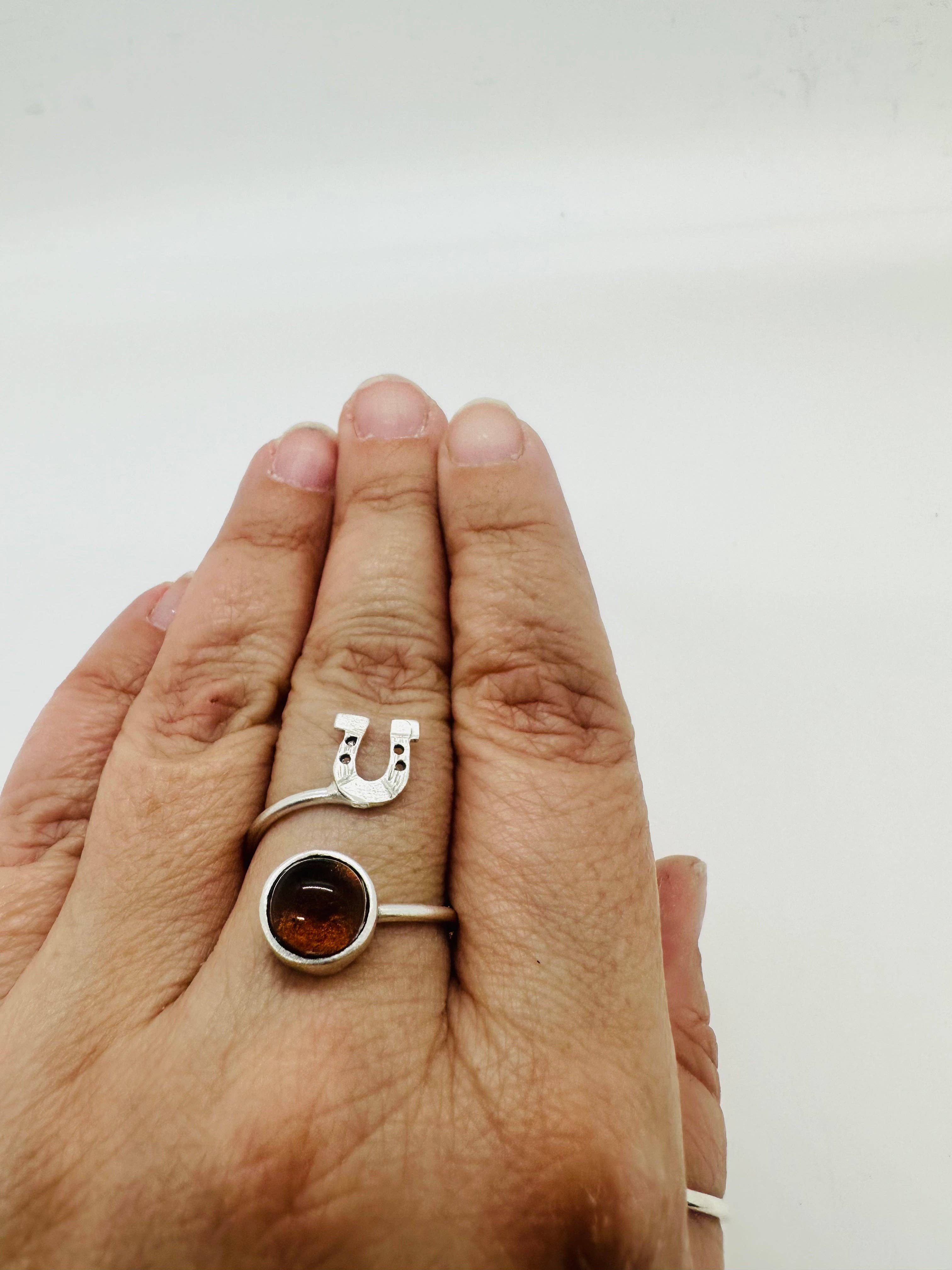 Ally Glass Studio – wholesale Cocktail/statement ring – Horse Shoe Adjustable ring5