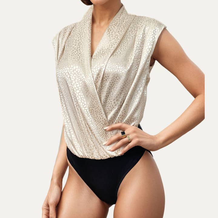 Elegante body de satén con estampado de leopardo sin mangas para venta al por mayor de The Moment Collection