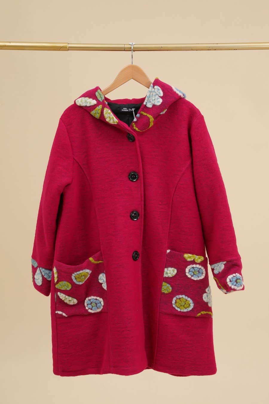 la maison des fibres naturelles – wholesale Rock - Dam – Broderad kappa 99025 80% ull 20% polyester25