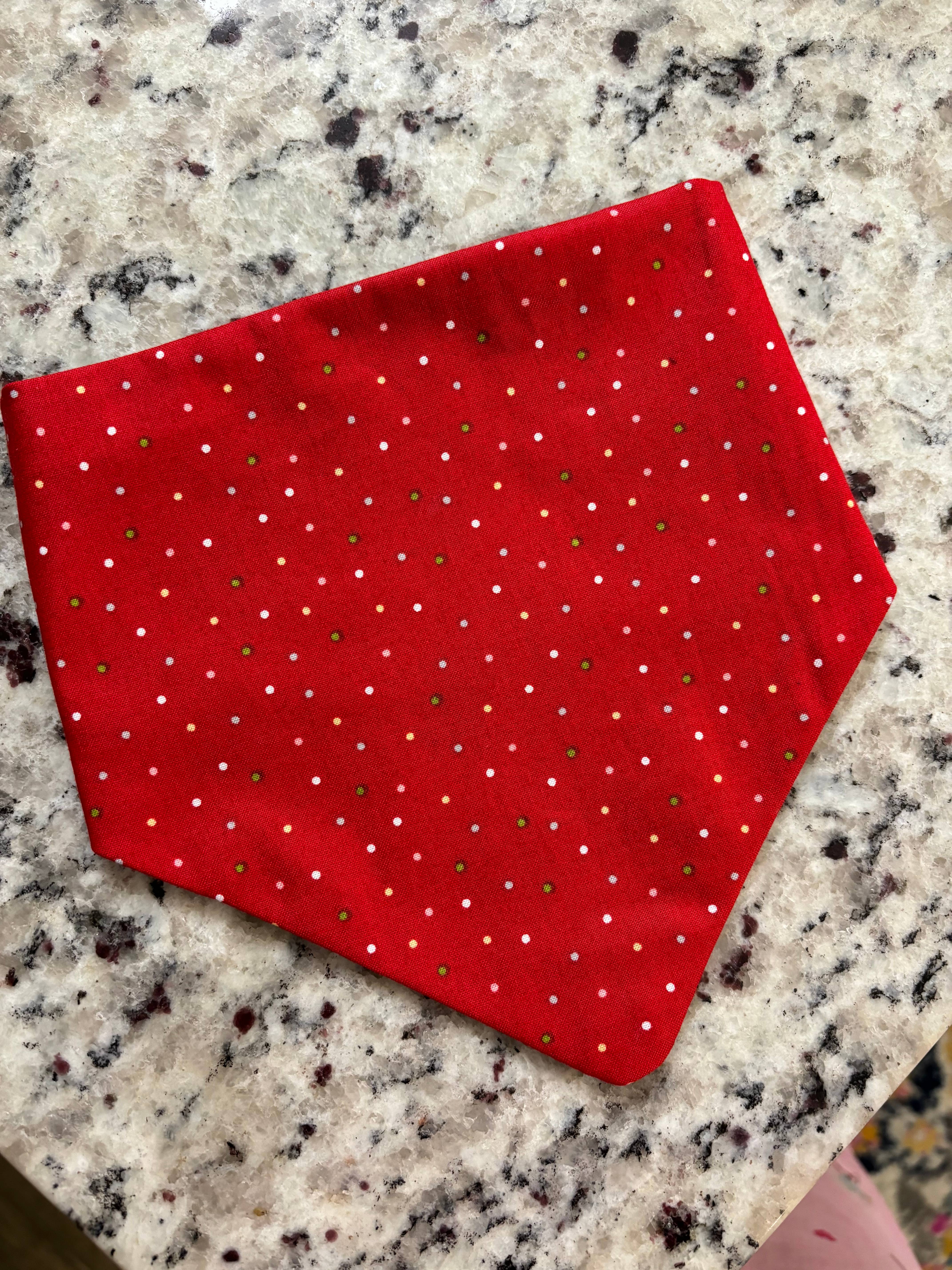 Baylor's Bow Ties – wholesale Pet bandana – Dog – Christmas pickles reversible dog bandana1