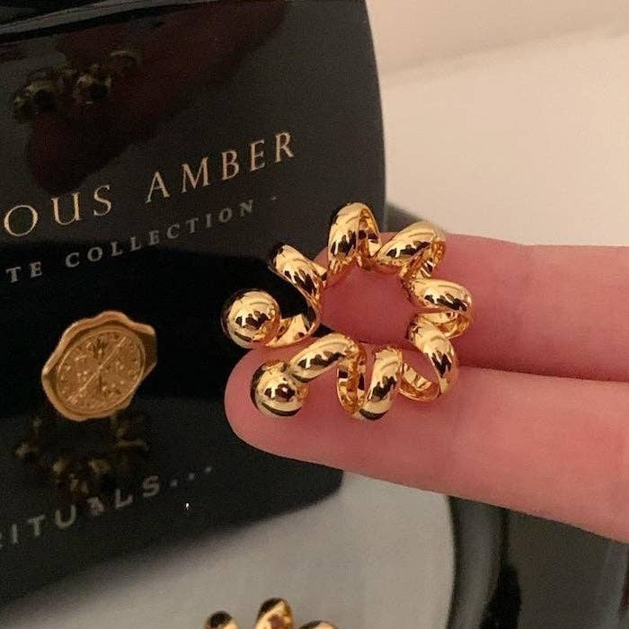 LanLivia - Wholesale Manchet-/omslagoorbellen - Uniek Draadontwerp Oor Manchette-Eén Stuk1