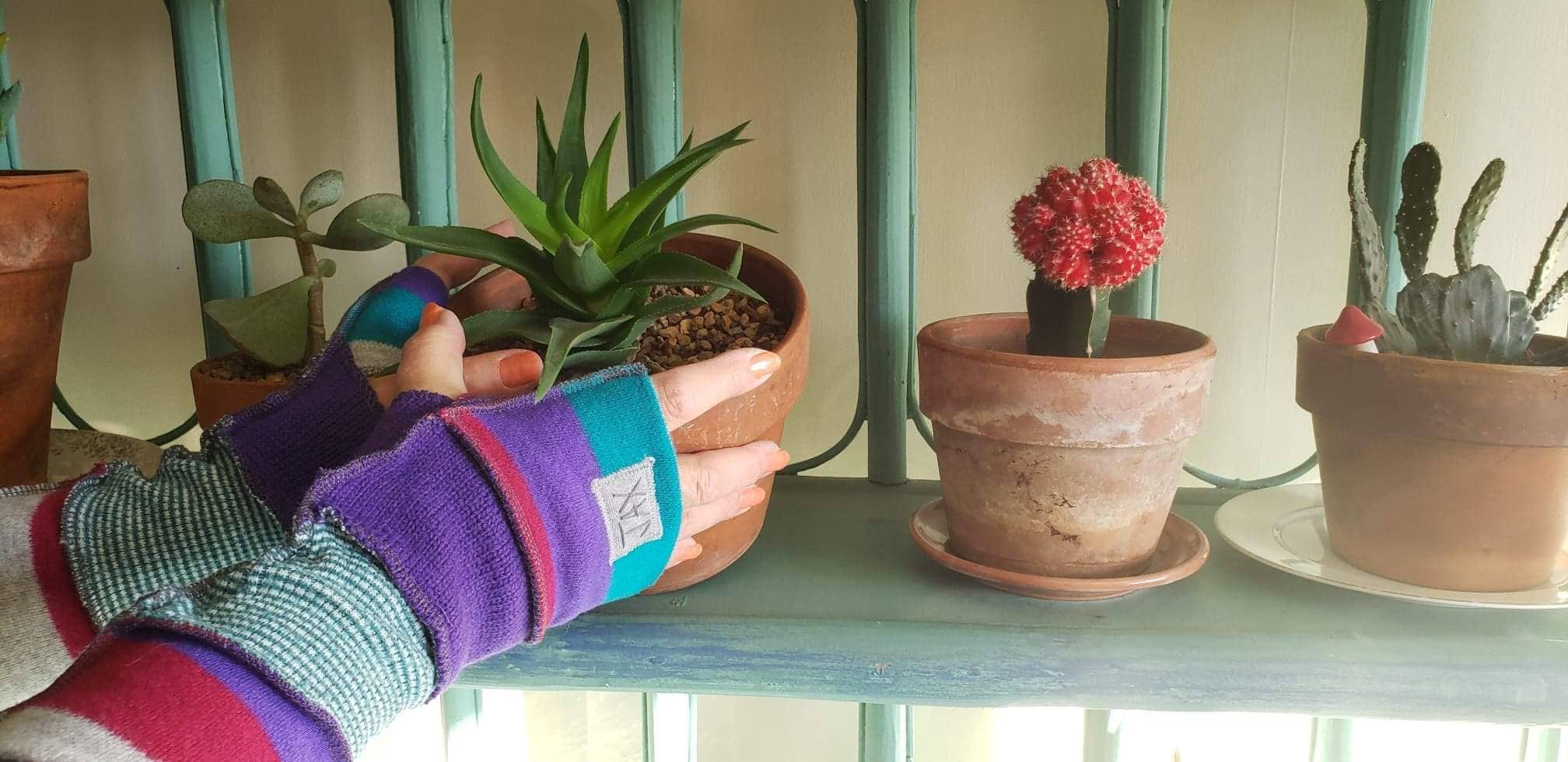 Jax Upcycled - Wholesale Gloves - Women's - Upcycled from Sweater STAFF FAVORITES Fingerless Glove9